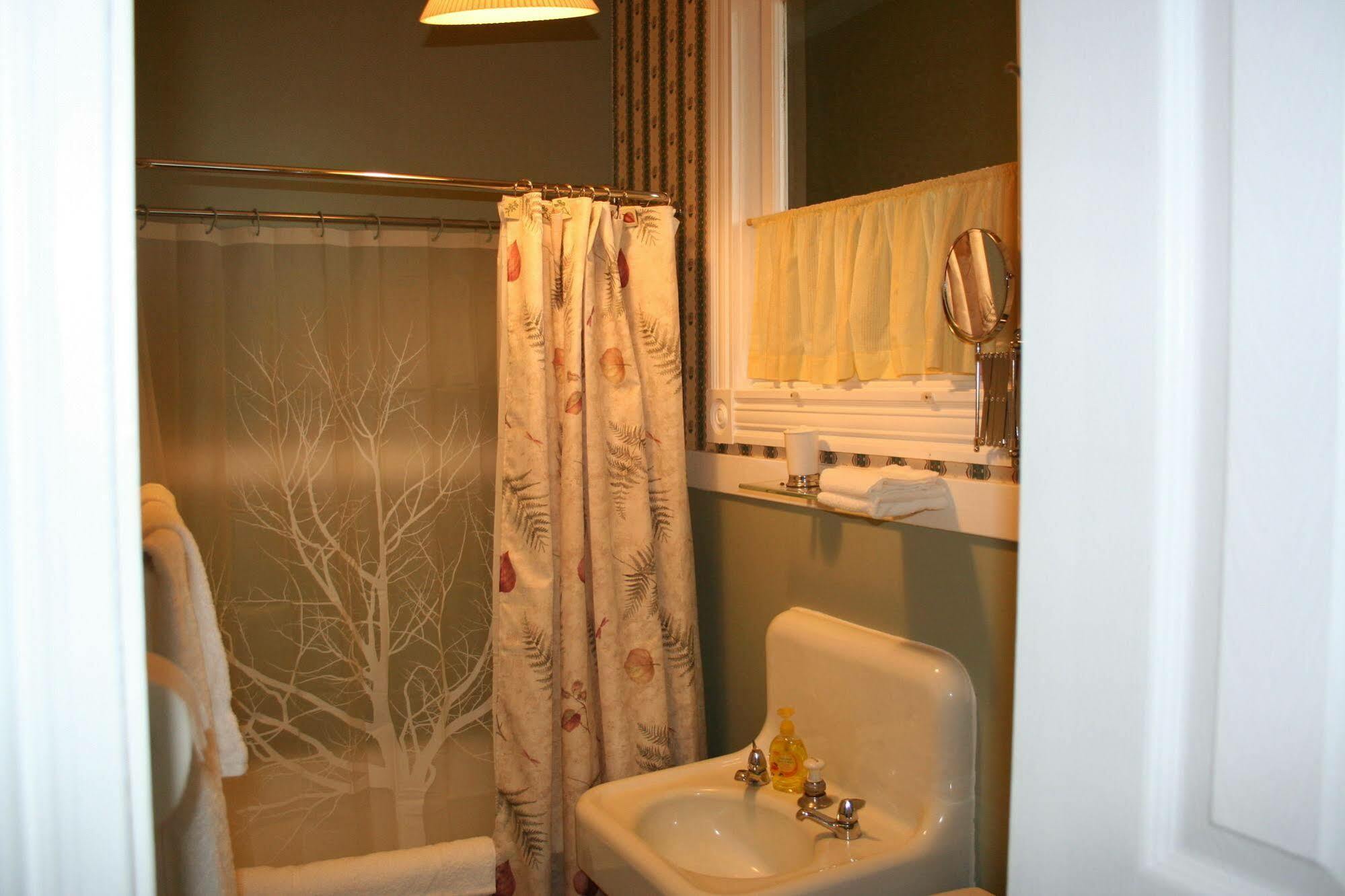 Sackville Bed And Breakfast מראה חיצוני תמונה