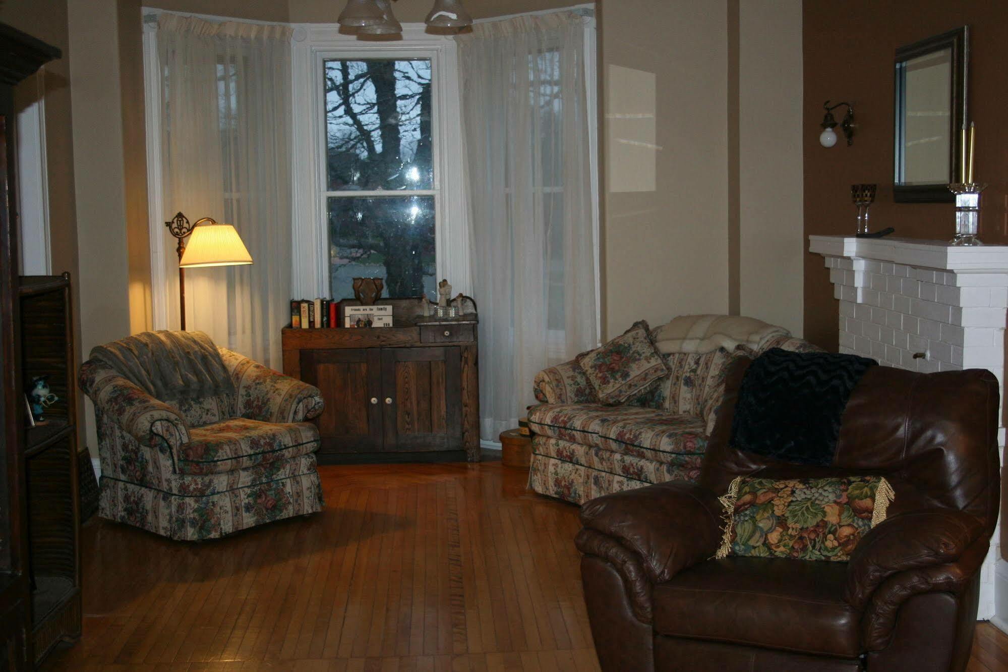 Sackville Bed And Breakfast מראה חיצוני תמונה